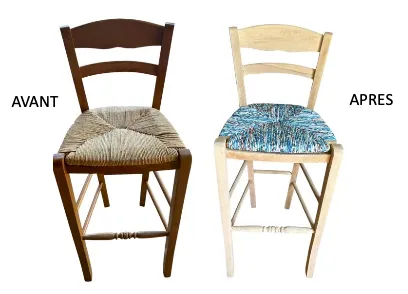 Comparaison avant et après la restauration d'un tabouret de bar en bois avec un siège en paille et un nouveau revêtement coloré.